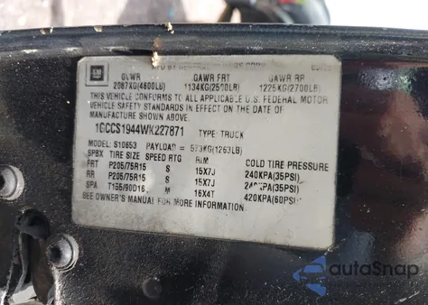 1998 Chevrolet S-10 Ls Fleetside z USA, uszkodzony, nr VIN 1GCCS1944WK227871